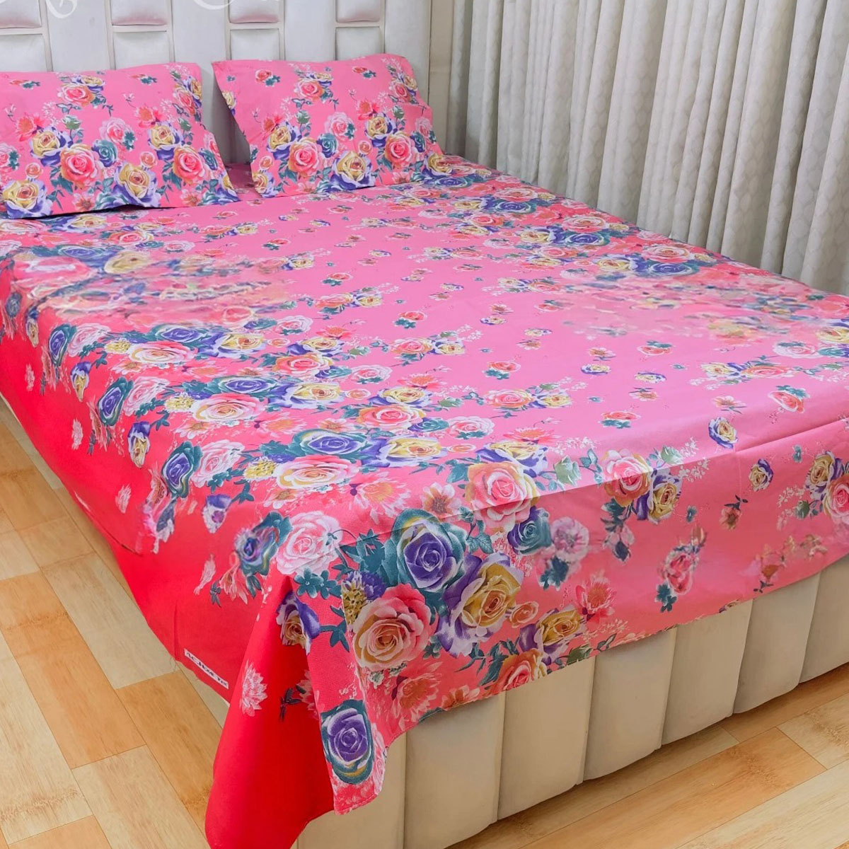 Picture of 4 piece set King Size Cotton Twill Panel Bed Sheet Set (7.5x8.5 ft) - Includes Two Pillow Covers (20 to 36 inch) - Flat Type - Thread Count: 400 - Hand and Machine Washable"