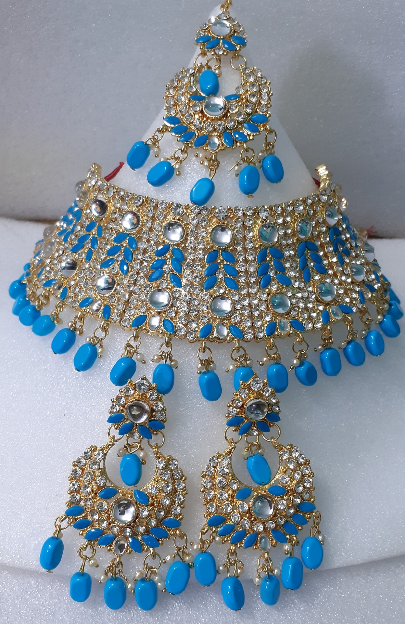 Picture of Bridal Wedding Ornament For Women
