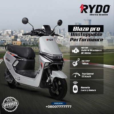 Picture of RYDO Blaze Pro Silver Electric Scooter - 26Ah