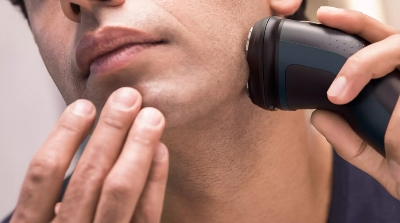 Picture of Philips S3122/51 Wet or Dry Electric Shaver Series 3000 for Men