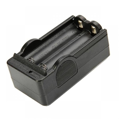 Picture of 18650 Battery Charger- Black Picture of 18650 Battery Charger- Black