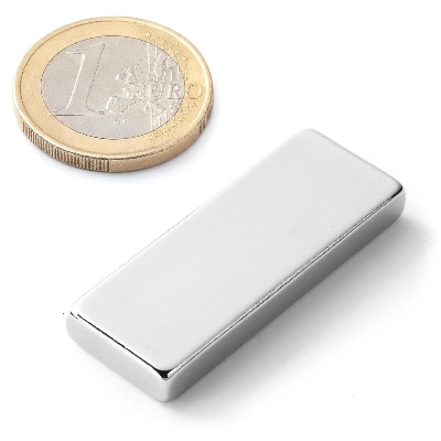Picture of Neodymium Magnet self adhesive 3M 40 x 15 x 5 mm 10.1kg
