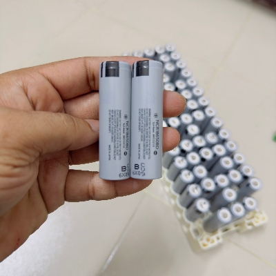 Picture of 3000mah Rechargeable Battery 3.7V 18650 Real Capacity Battery- 1pcs Pack