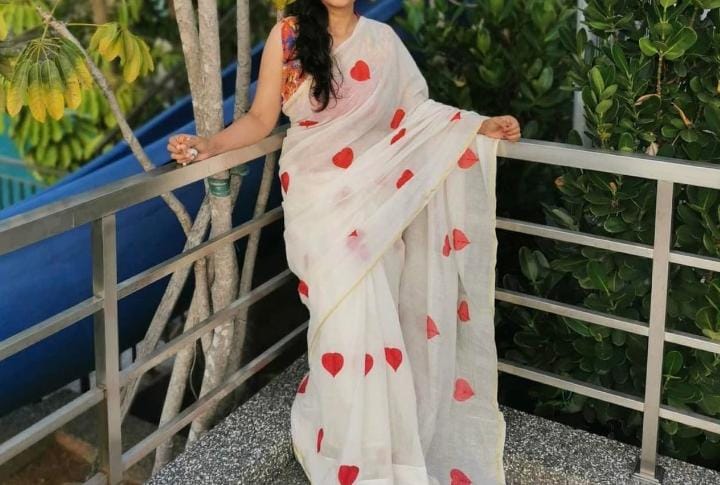 Picture of HEART SHAPE EMBRIODERY GEORGATE SAREE FOR WOMEN WITH BLOUSE