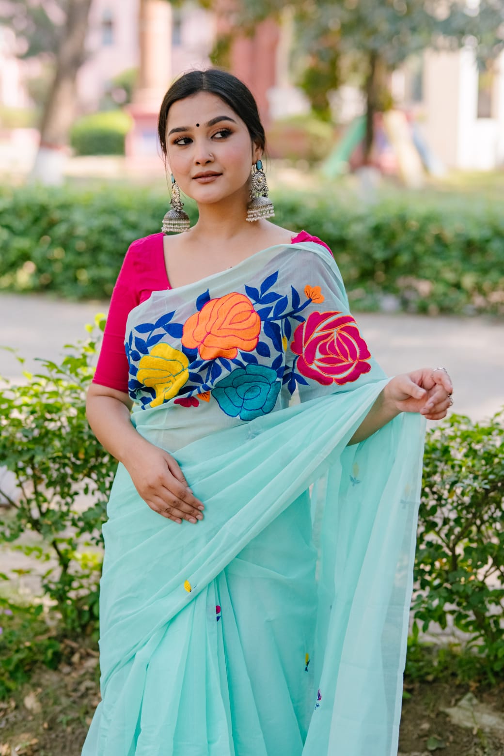 Picture of Soft weightloss semi muslin saree for women suitable for every season