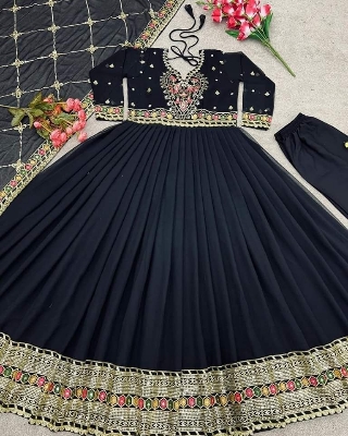 Picture of Indian groun jorgette for women with ambrodary with sikunce