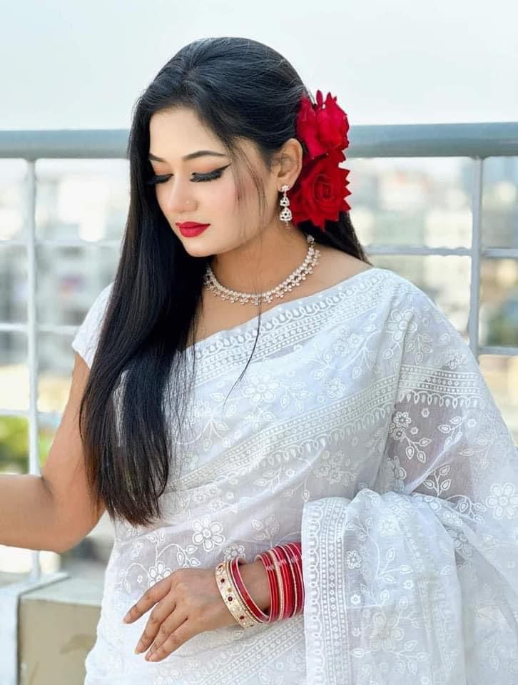 Picture of New Exclusive Grilletrd  Spical Sari for women/Saree