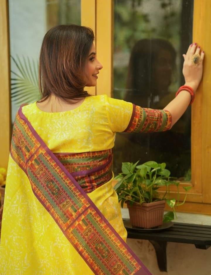 Picture of Exclusive & Stylish Brand New Half] Silk Screen Print Saree for Women - Suitable for All Season and Occasions