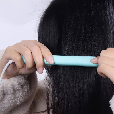 Picture of Mini Hair Straightener Clipboard Small Power Plug Curling Hair Straight Hair Girls Air Bangs Portable Hair Straightener