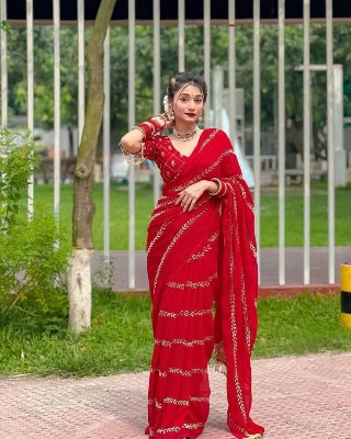 Picture of Exclusive Viral Georgette Saree with Embroidery Work Blouse