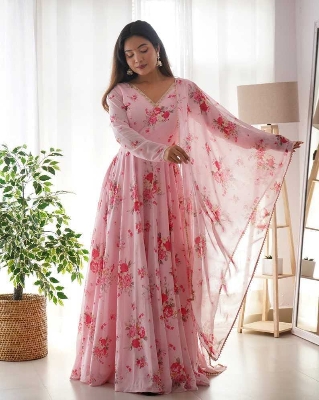 Picture of New Beautiful Stitched High Quality Cotton Screen Print Leaf Design Gown Three Piece For Women Women