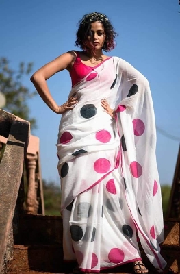 Picture of New Tranding Saree Collection Handloom  Lilen by cotton polka dot print