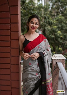 Picture of Exclusive pure khadi Catton by Work-pure boll weaving work*
