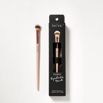 Picture of Technic Fluﬀy Eyeshadow Brush