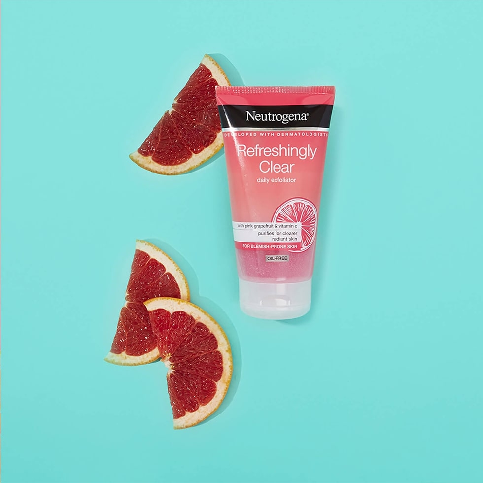Picture of Neutrogena Refreshingly Clear Daily Exfoliator - 150ml