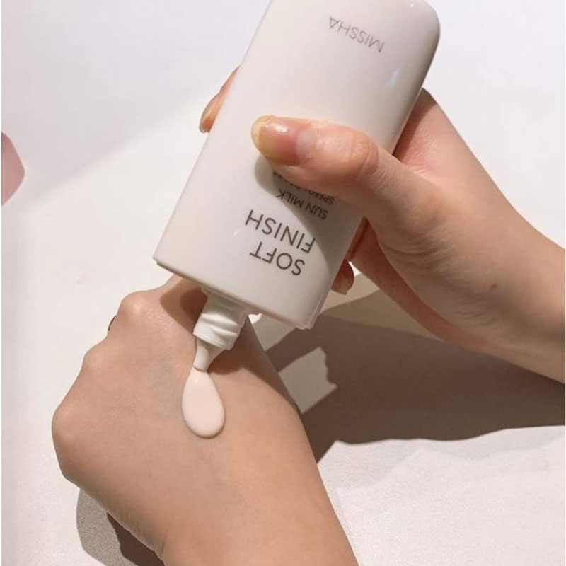 Picture of Missha Soft Finish Sun Milk SPF50+ PA+++ 70 ml