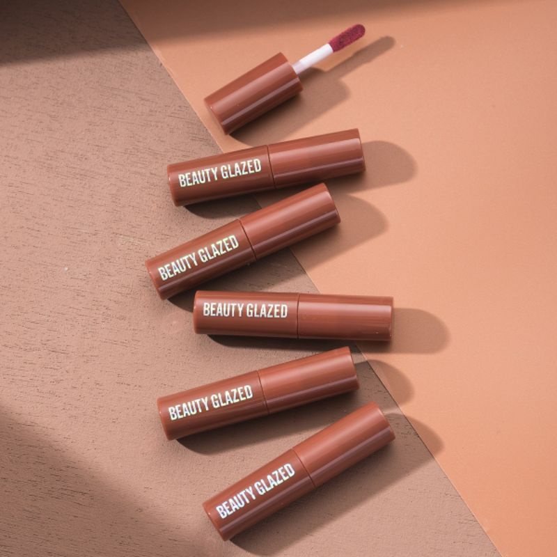 Picture of Beauty Glazed Chocolate Lip Glaze