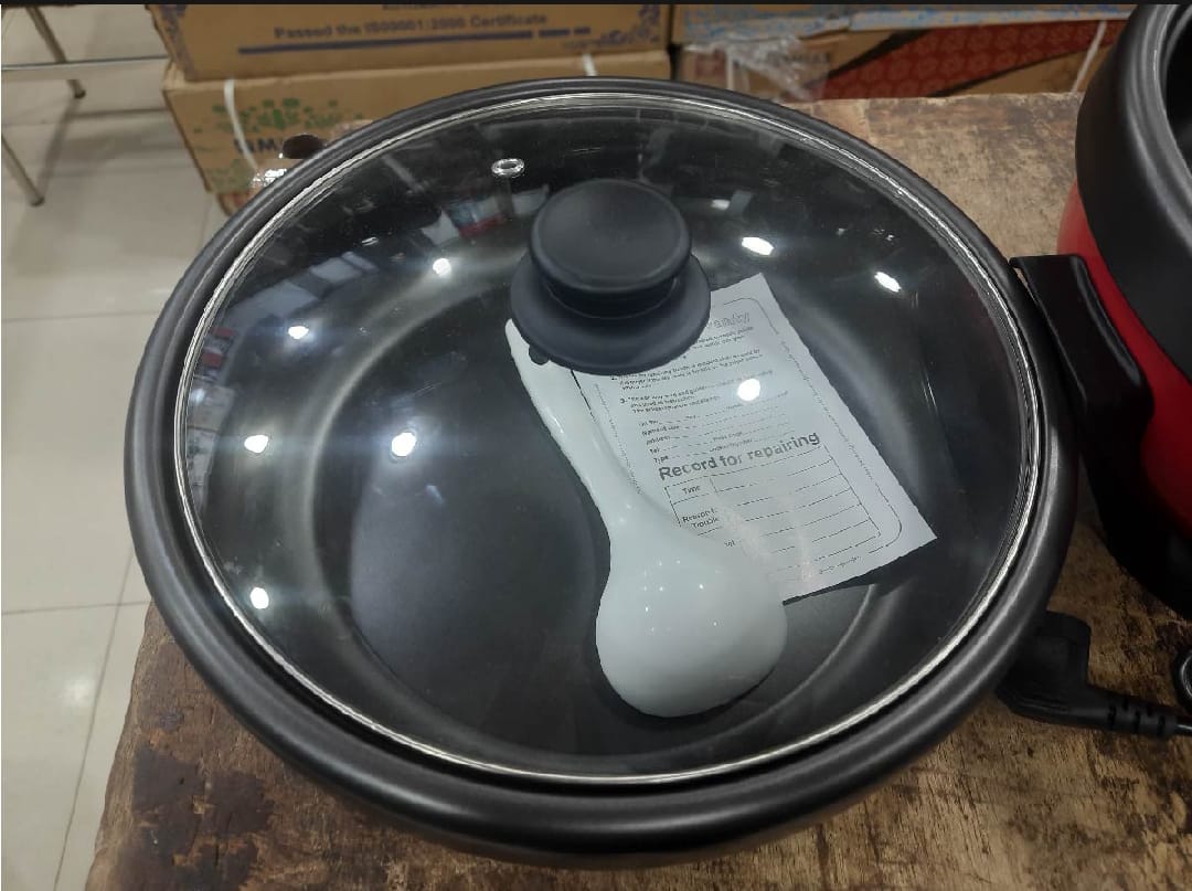 Picture of Miyako Double Pot Multi cooker, Electric Curry Cooker With Double Pot, Removable non-stick pan, Automatic cooking and warming system MC-500D (5.5 LTR)