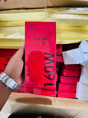 Picture of 160W ONE PLUS SUPER VOOC 160W SUPER FLASH CHARGER WITH CABLE