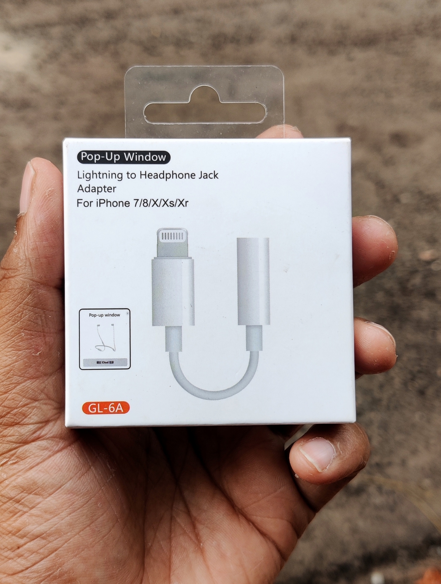 Picture of iphone converter headphone.3.5mm Earphone Jack aux Audio Adapter for Iphone converter
