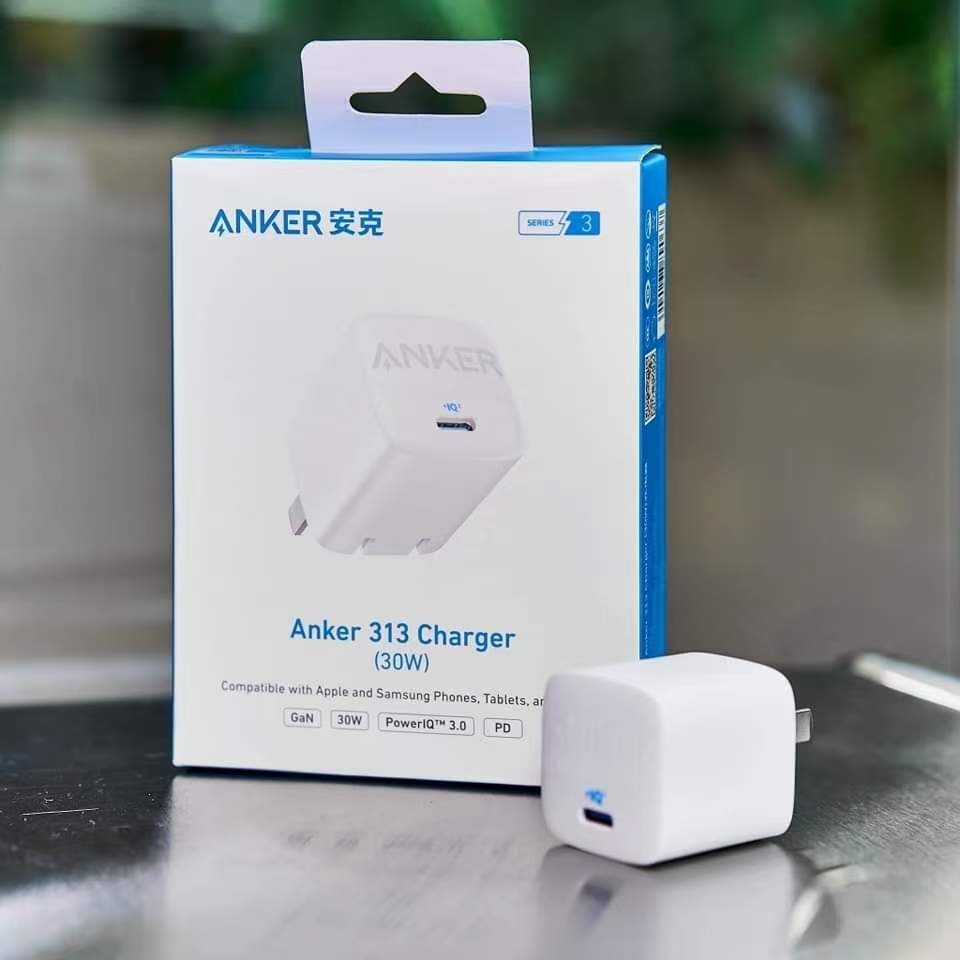 Picture of Anker 313 GaN 30W Foldable Charger USB C Power IQ 3.0