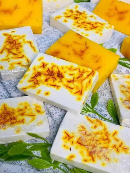 Picture of Saffron Goat Milk Handmade Soap Bar