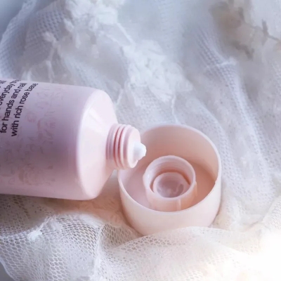 Picture of Laikou Moisturizing Tender Smooth Skin Rose Hand Cream- 60g