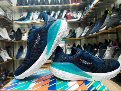 Picture of Red_Tape Sneaker Casual Shoes For Men | Soft Cushion Insole, Slip-Resistance, Shock Absorption, Dynamic Feet Support & Arch Support