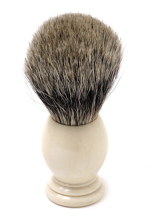 Picture of Men'S Foam Shaving Brush with wooden handle bristles are soft shave foam quickly and easily for thick beards 1 pcs
