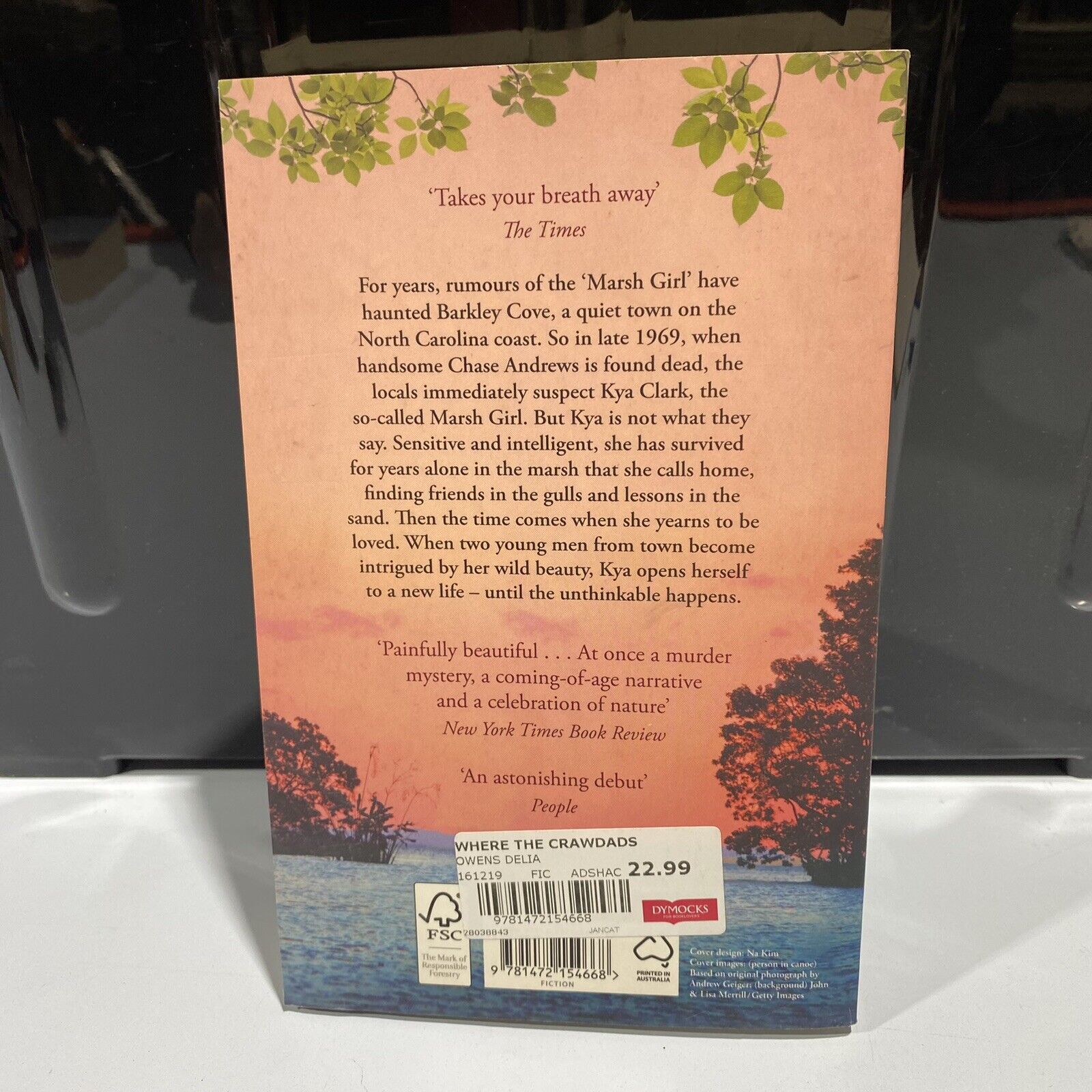 Picture of Where the Crawdads Sing by Delia Owens