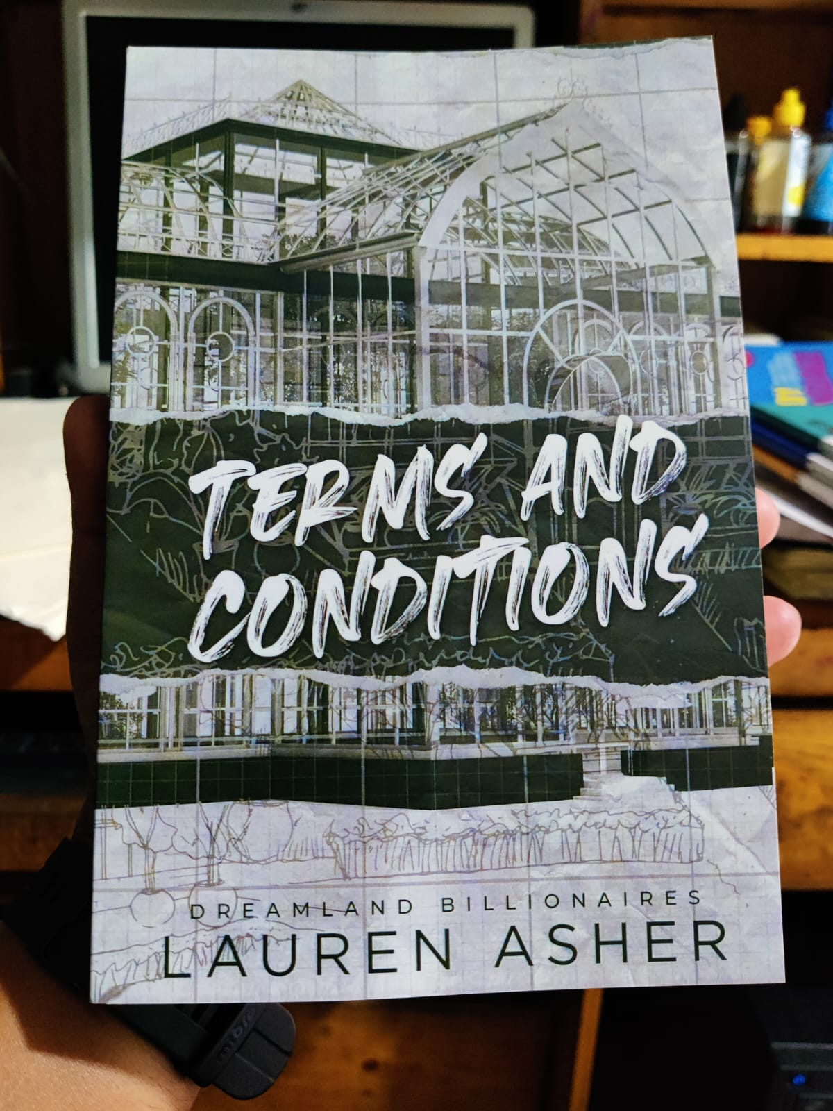 Picture of Terms and Conditions (Dreamland Billionaires #2) Book by Lauren Asher