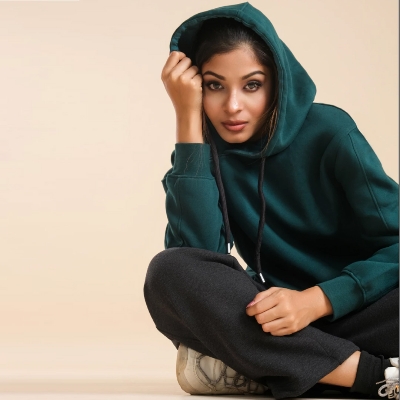 Picture of Bottle green hoodie for women | Export quality women hoodies | Low price hoodies for women big size