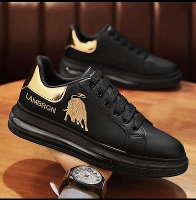Picture of Low price converse for men and women | Big discount for eid only | Premium Quality Lace Up Sneakers Converse for Men Lightweight Shoes for Men