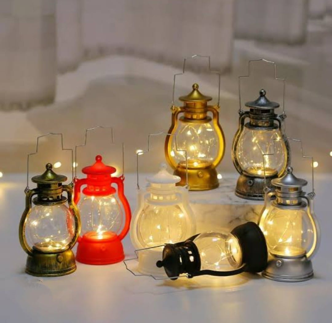 Picture of Retro Style Portable Night Light Kerosene Lamp / Battery