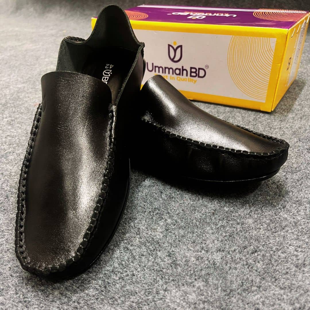 Picture of Classic Flex Black Loafer (Code M42)