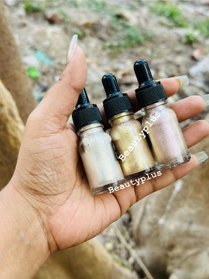 Picture of Product Highlights:

Liquid Highlighter for a Radiant Glow
Enhances Facial Features
10ml Size

Highlight