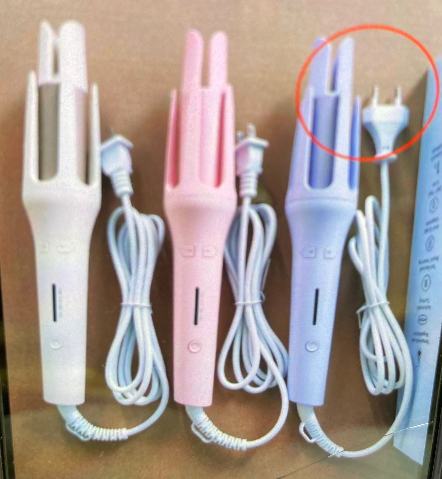 Picture of Anti-tangle Hair Curler 32mm Ceramic Hair Curling Iron with Adjustable Temperatures Anti-scald Wavy Curly Hair Roller Stick for Women uk Plug Automatic Hair Curling Iron