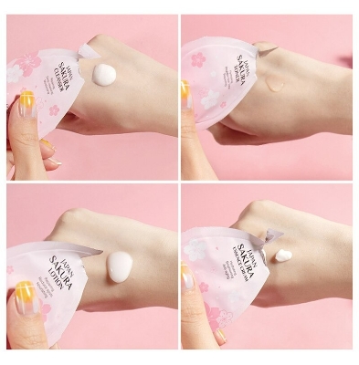 Picture of Laikou Sakura Anti-Aging & Spot Reducing Combo (4Pcs)