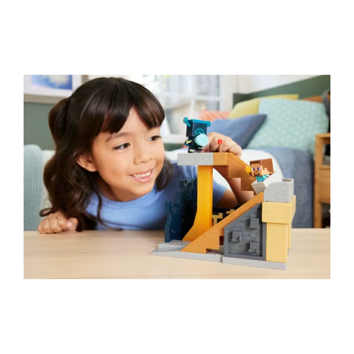 Picture of Minecraft HXT72 Rise of The Warden Playset