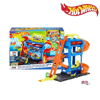 Picture of Hot Wheels HTN80 Tunnel Twist Car Wash, Ages 5+