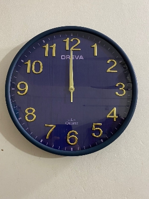 Picture of 31 CM Oreva Traditional Wall Clock Round Shape Vintage Fiber Made China Decorative Wall Clock
