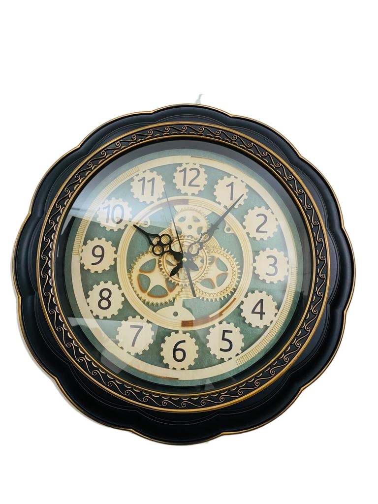 Picture of 51 CM Traditional Wall Clock Round Shape Vintage Fiber Made China Decorative Wall Clock - 51cm