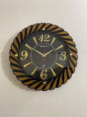 Picture of 38 CM Bell & Rose Traditional Wall Clock Round Shape Vintage Fiber Made China Decorative Wall Clock