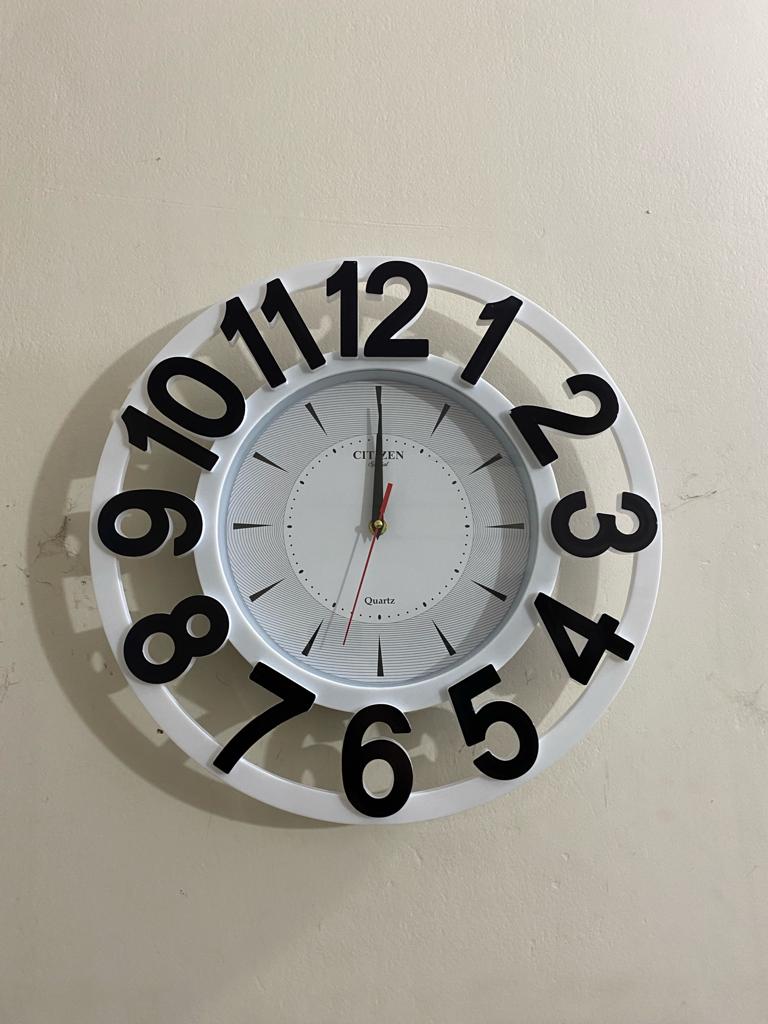 Picture of 43 CM Citizen Traditional Wall Clock Round Shape Vintage Fiber Made China Decorative Wall Clock