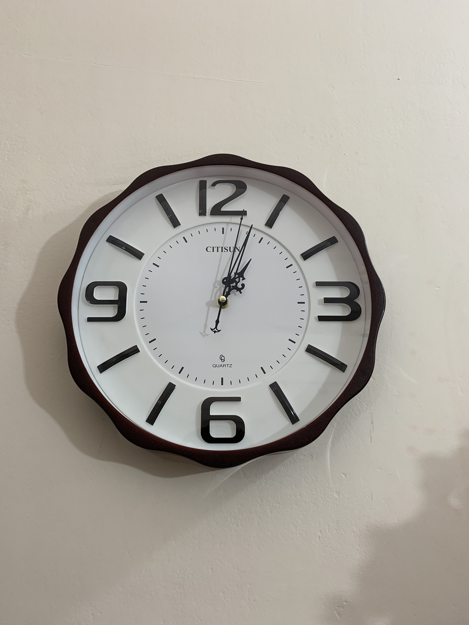 Picture of 38 CM Vintage Fiber Made Citisun Decorative Wall Clock