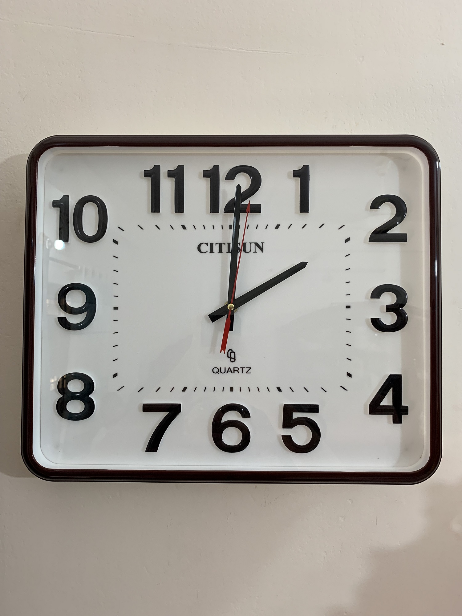 Picture of 41 CM Vintage Fiber Made Citisun Decorative Wall Clock