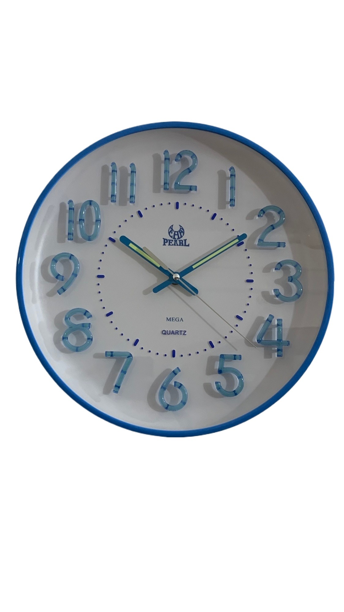 Picture of 31 CM Vintage Fiber Made Pearl Decorative Wall Clock -31cm