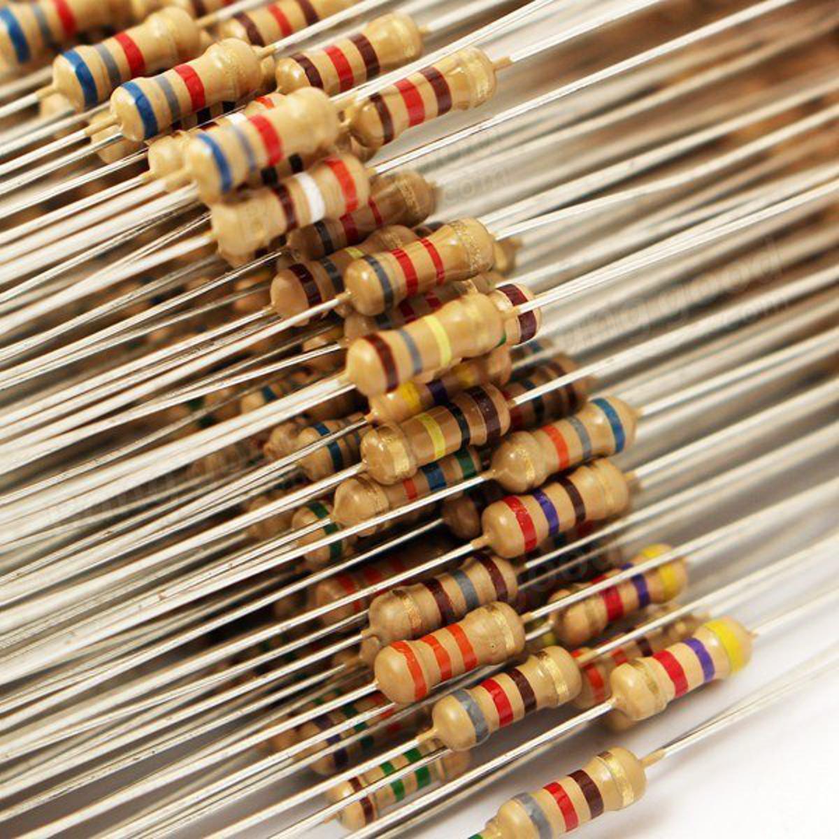 Picture of 50Pcs- 15 Ohm Resistor 5% 15 Ohm Carbon Film 15 Ohm Resistors 1/4W Resistance 0.25 Watt 5% Tolerance Fixed Resistors 2 Pin Leads