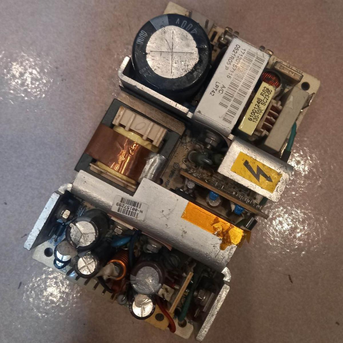 Picture of MEAN-WELL MW PD-40A 40W 5V 12V Dual Output Switching Power Supply 110V 220V AC to DC 5V 12V 5A 2.5A PCB Type Open Frame SMPS Adapters