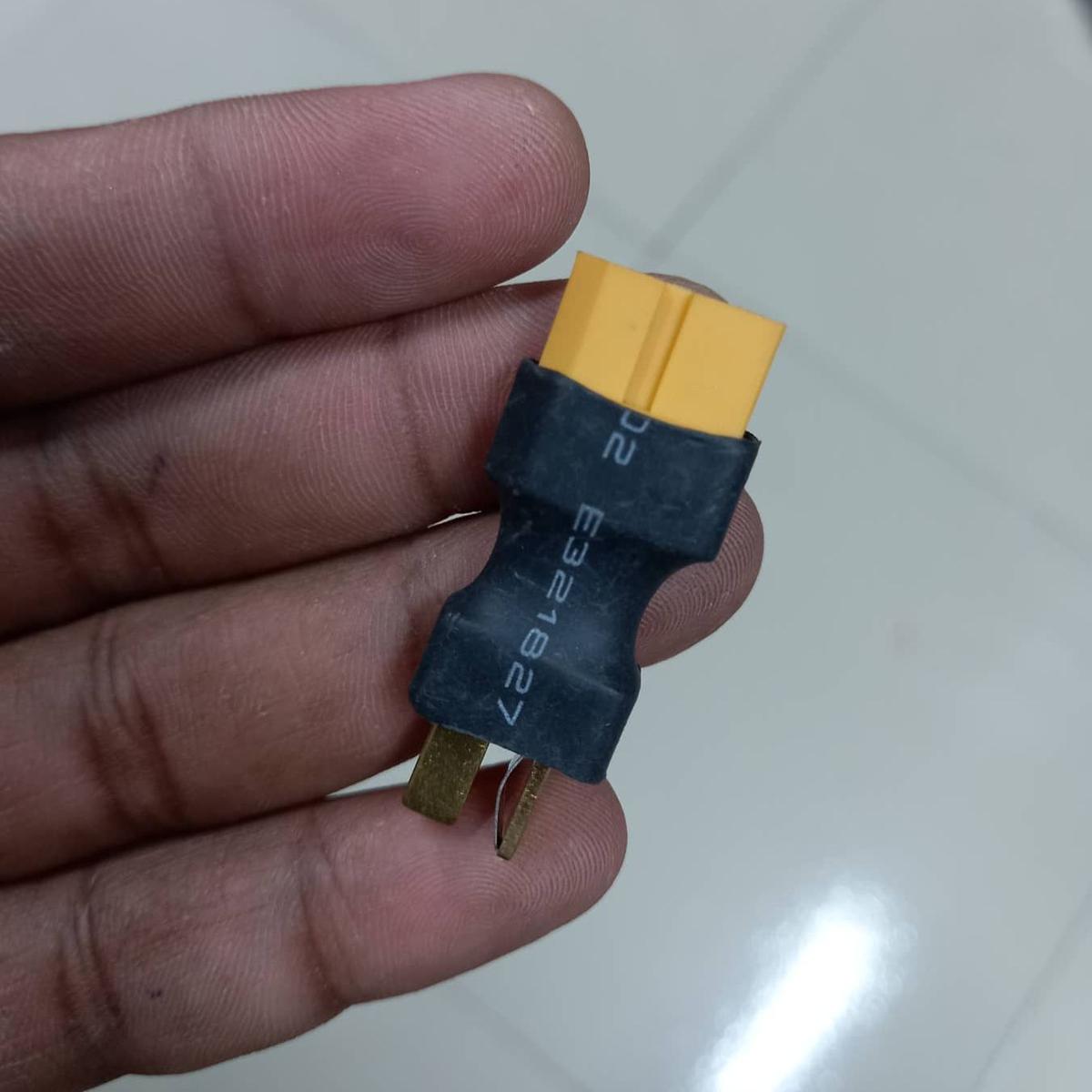 Picture of XT60 Female To T DEAN Male Plug Converter XT60 Male Female Connector Adapters XT60 Plug XT60 Connector & Dean Male Plug